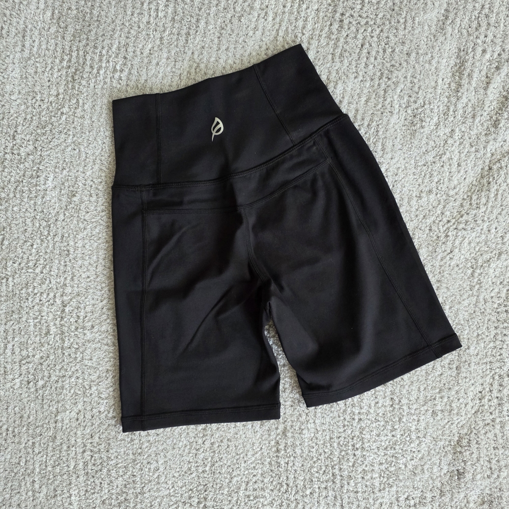 P'tula - The Yvette Short 6" - Picture 4 of 4